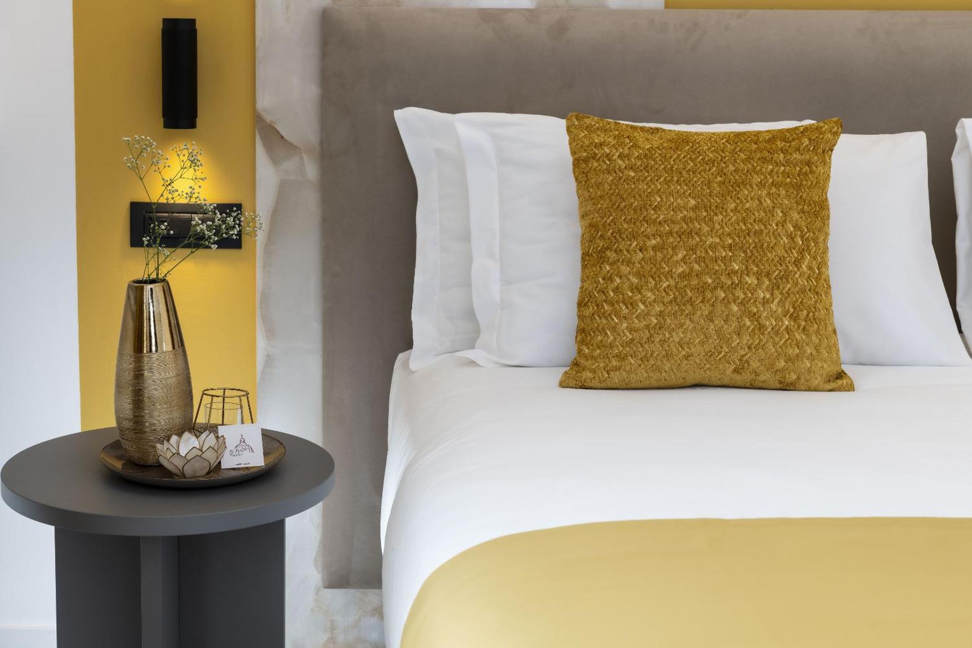 St Peter Twelve Bed and Breakfast Ρώμη Εξωτερικό φωτογραφία